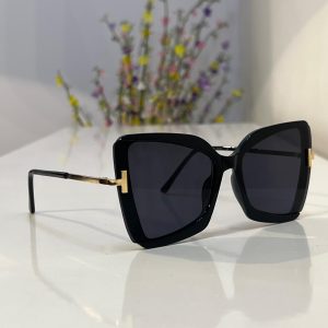 Oversize Butterfly Frame Black T Ladies Sunglass
