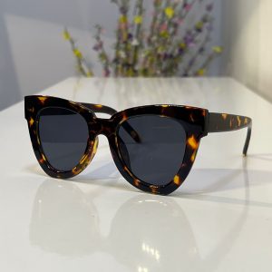 Oversized Cat Eye Leopard Ladies Sunglass