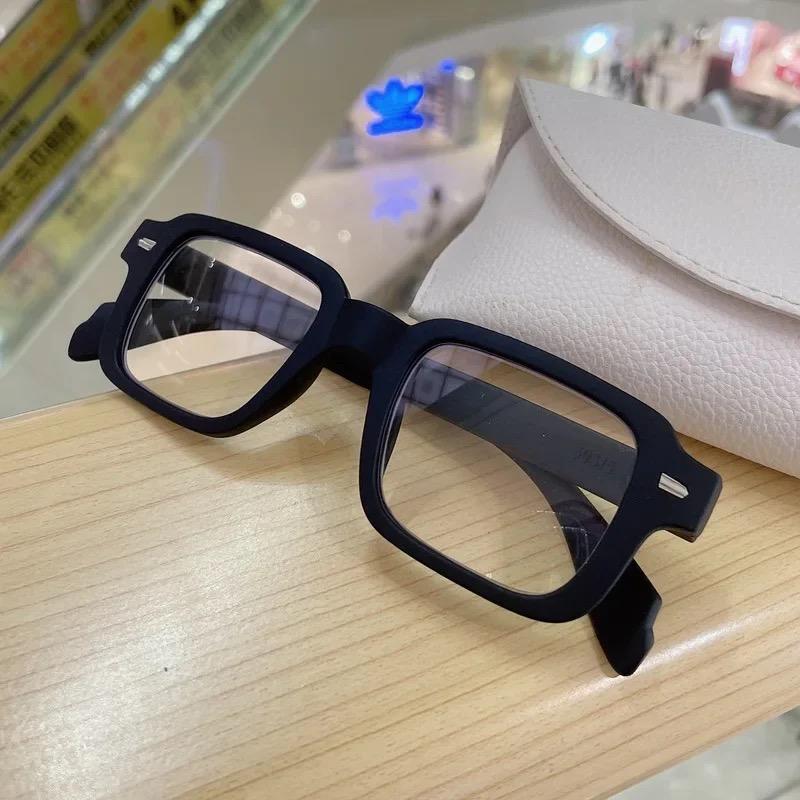 Anti Blue Light Thick Black Frame Neutral Presbyopia Clear Eyeglass - Image 2