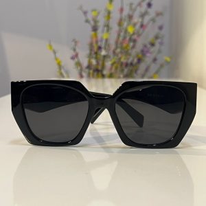 Polygon UV400 Retro Luxury Glossy Black Ladies Sunglass